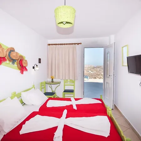 Irini Studios Apartment *