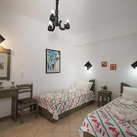Irini Studios Apartment