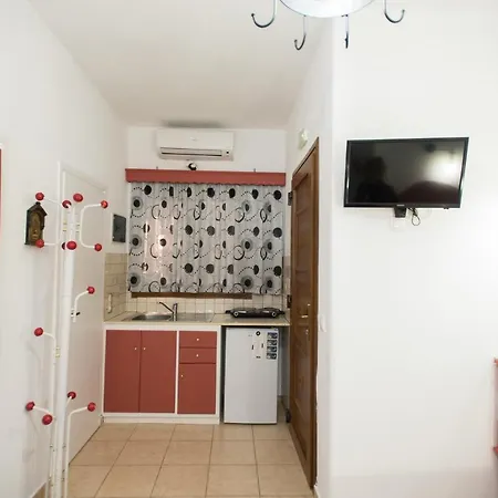 Irini Апартаменты Псароу