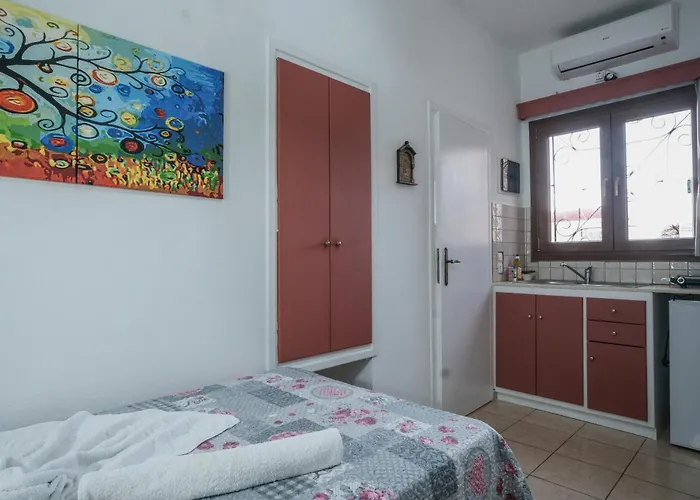 ειρήνη στούντιος *